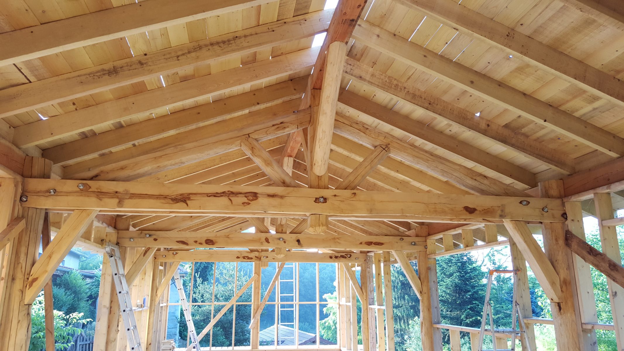 CFC Charpentre_Charpente en chataîgnier